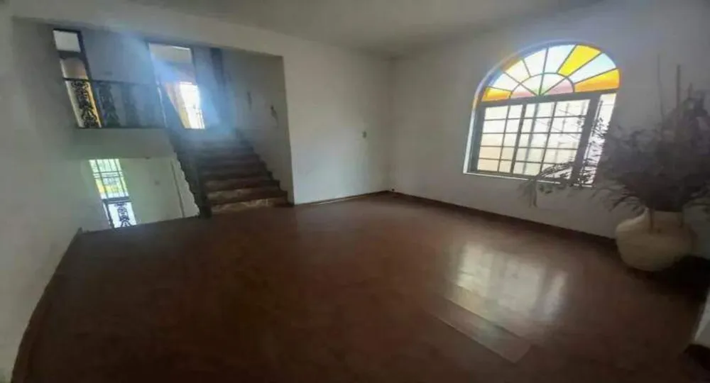 Casa, 5 quartos, 283 m² - Foto 3