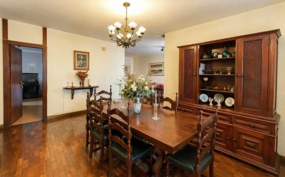 Apartamento, 3 quartos, 137 m² - Foto 2