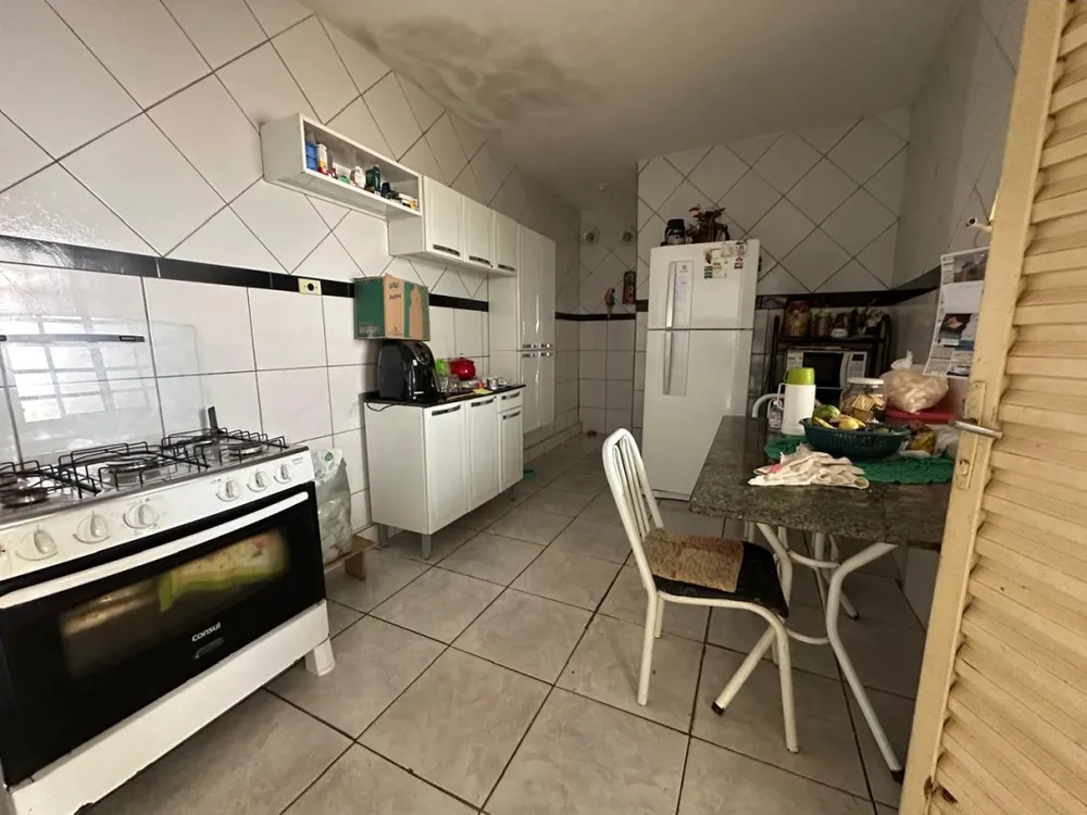 Casa, 2 quartos, 180 m² - Foto 8