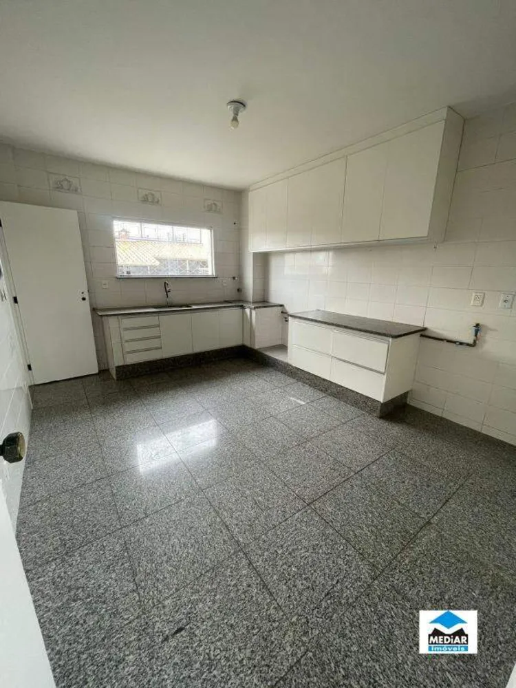 Apartamento, 4 quartos, 220 m² - Foto 2