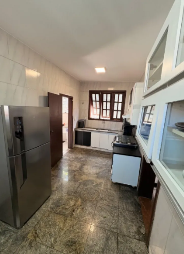 Casa, 4 quartos, 250 m² - Foto 8