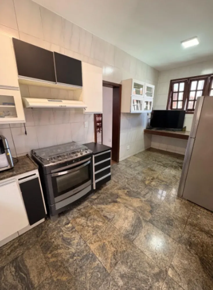 Casa, 4 quartos, 250 m² - Foto 9