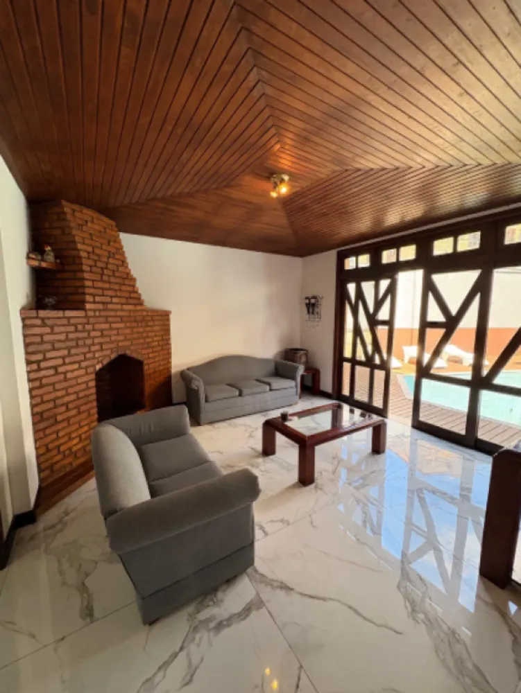 Casa, 4 quartos, 250 m² - Foto 2