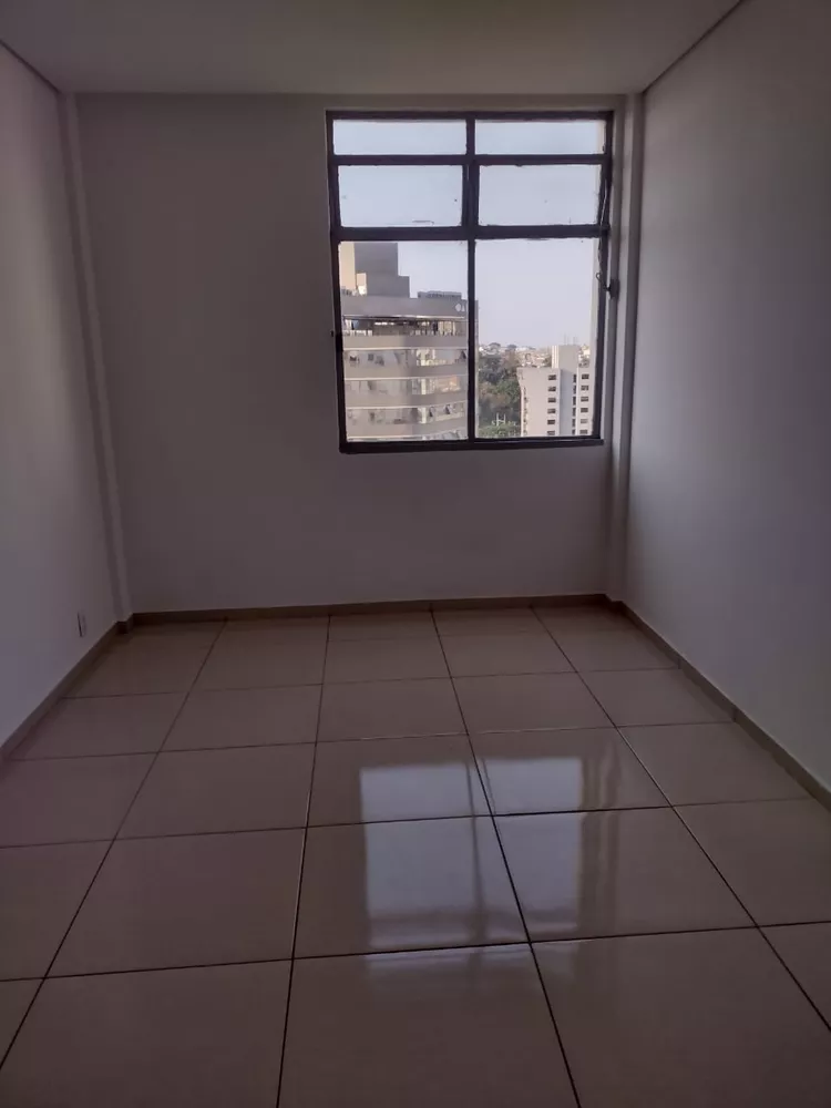 Apartamento para alugar com 2 quartos, 70m² - Foto 6