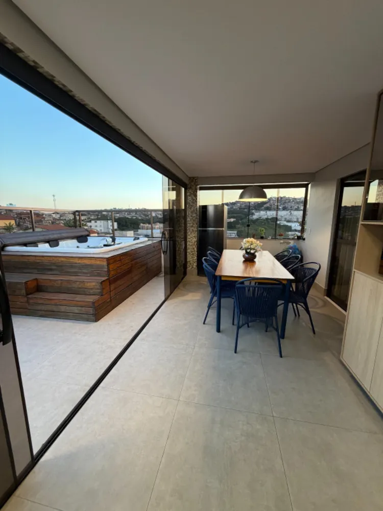 Cobertura, 3 quartos, 200 m² - Foto 4
