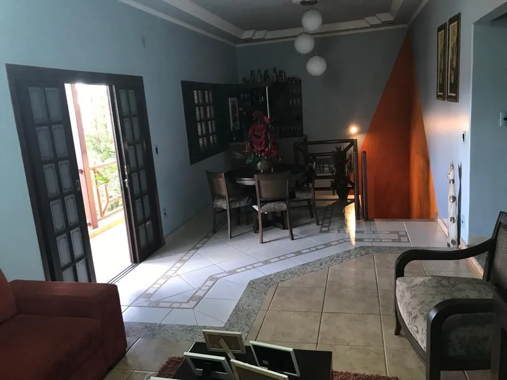 Casa, 3 quartos, 273 m² - Foto 3