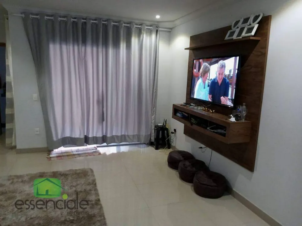Casa, 3 quartos, 270 m² - Foto 4