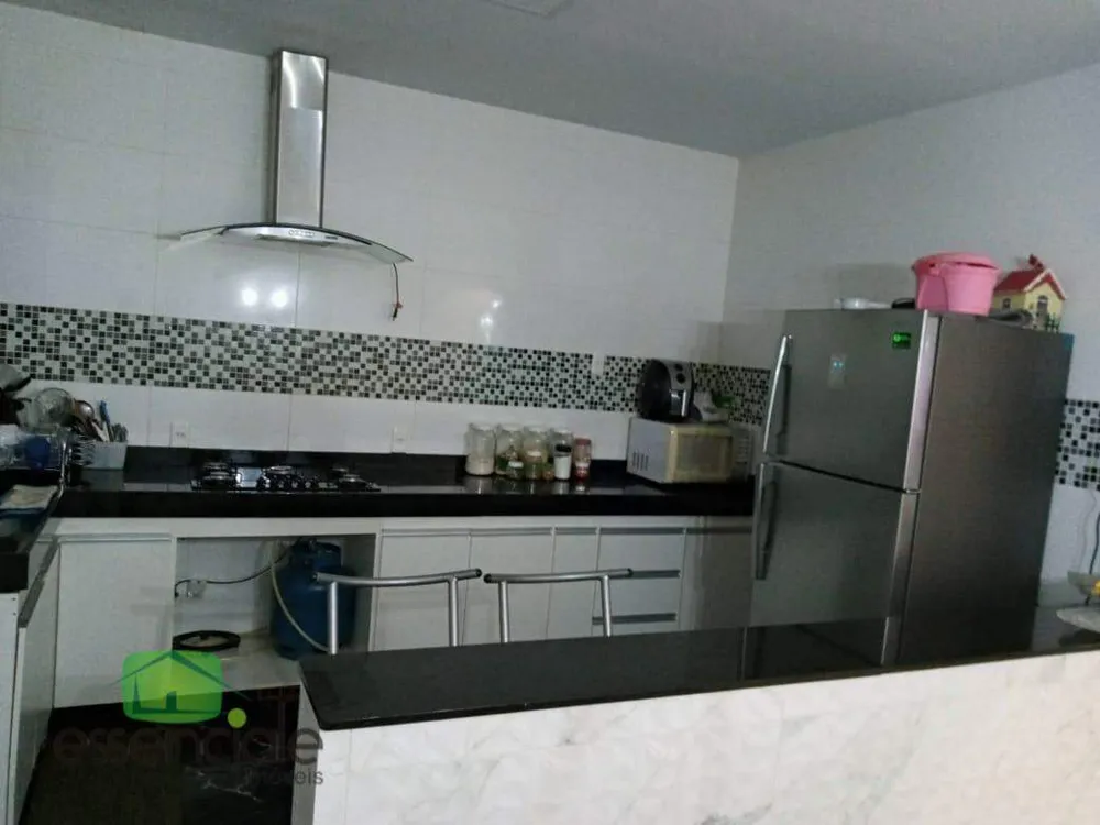 Casa, 3 quartos, 270 m² - Foto 3