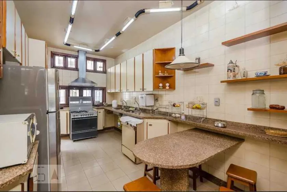 Casa, 3 quartos, 229 m² - Foto 5