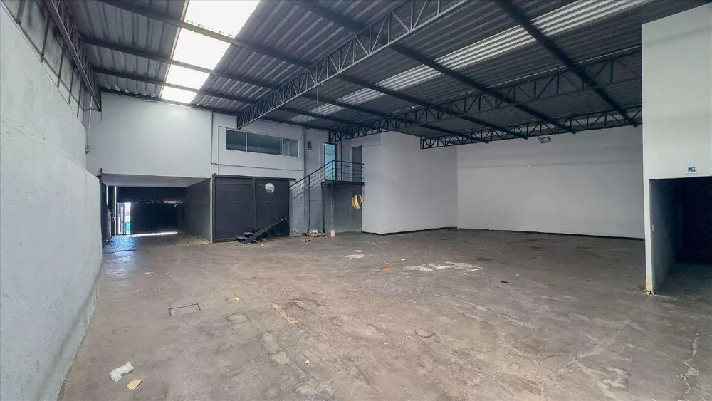 Loja-Salão para alugar, 1390m² - Foto 25