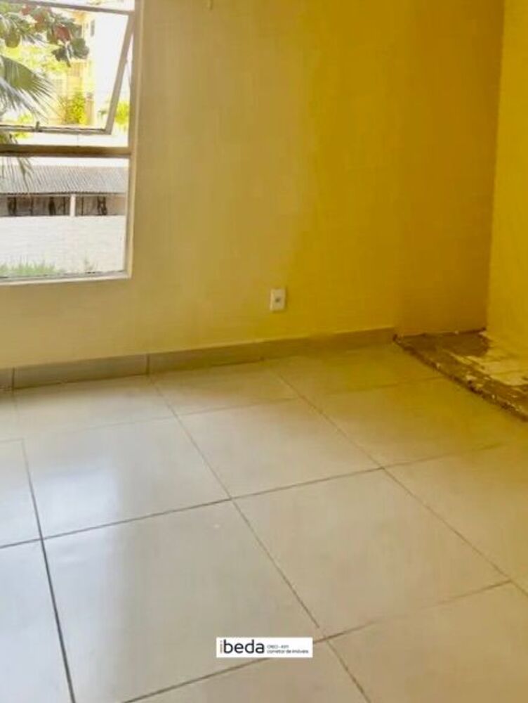 Apartamento à venda com 2 quartos, 77m² - Foto 7