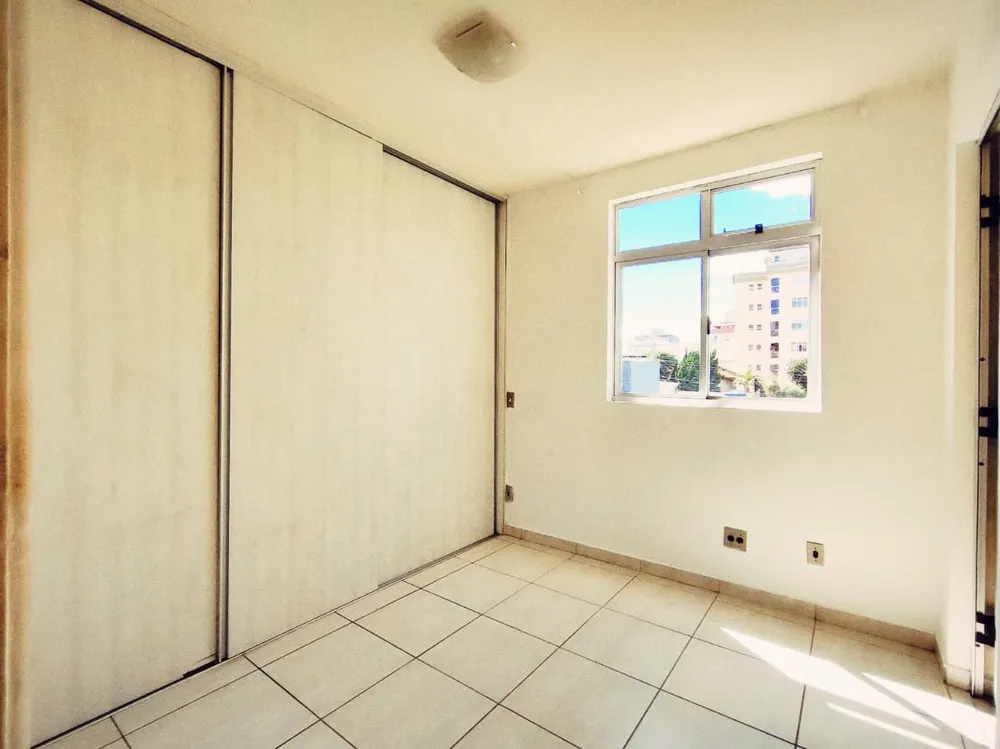 Apartamento, 3 quartos, 83 m² - Foto 2