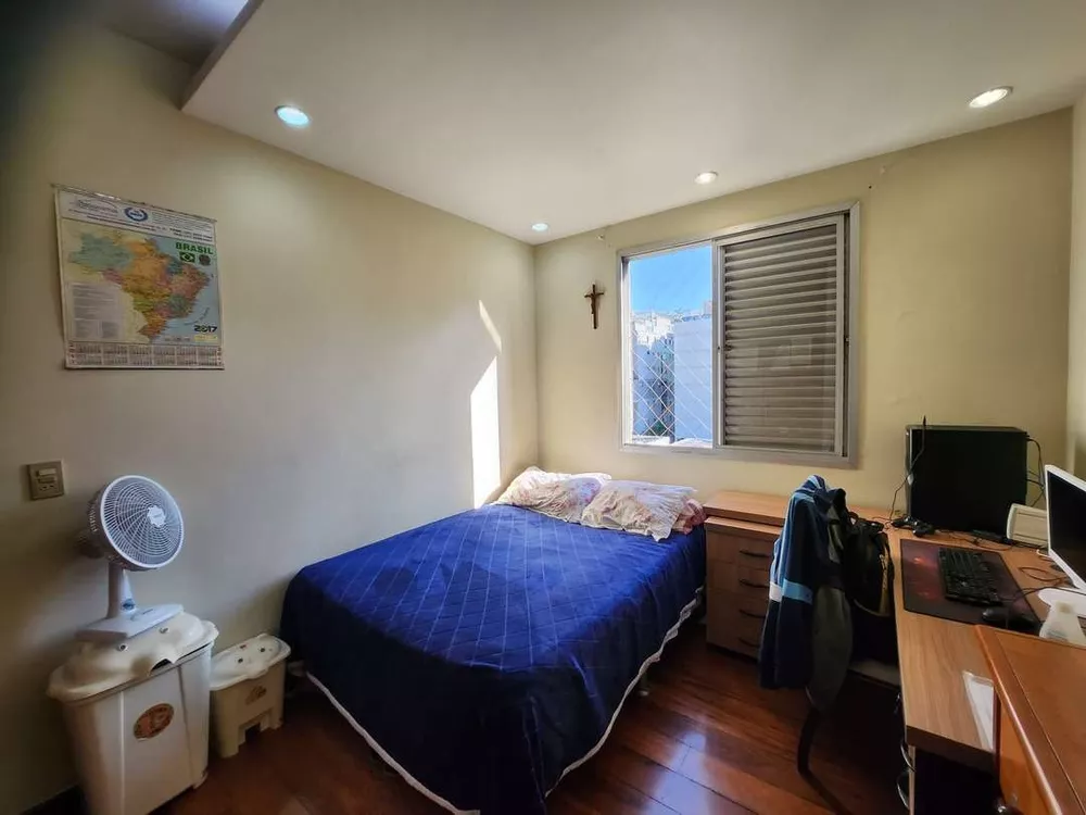 Apartamento à venda com 4 quartos, 137m² - Foto 11