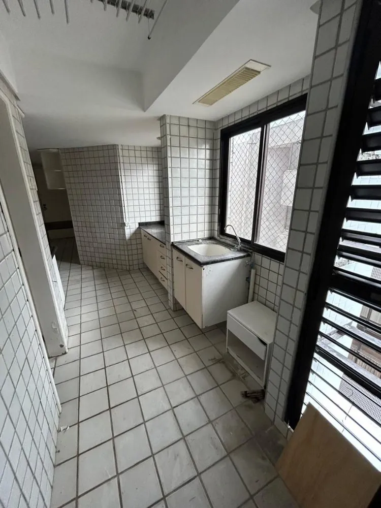 Apartamento, 4 quartos, 210 m² - Foto 9