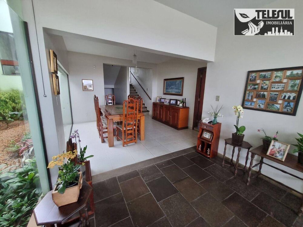 Casa à venda com 4 quartos, 738m² - Foto 9