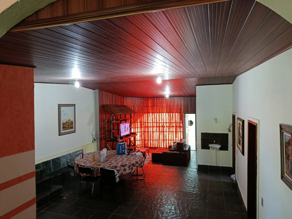 Sítio, 6 quartos, 3530 m² - Foto 4