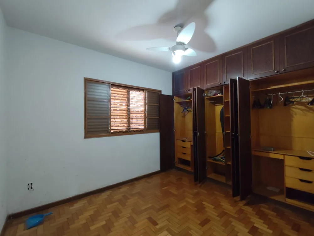 Casa, 7 quartos, 300 m² - Foto 6