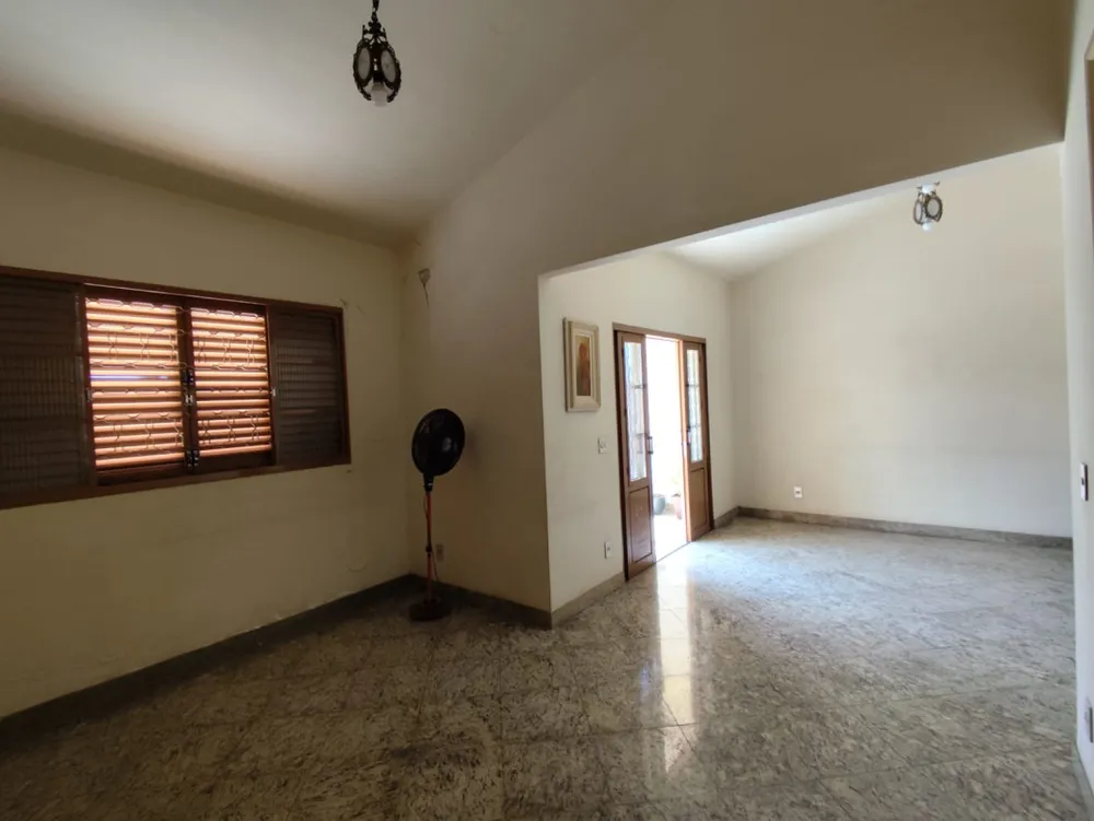 Casa, 7 quartos, 300 m² - Foto 2