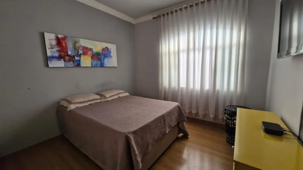 Casa, 3 quartos, 215 m² - Foto 6