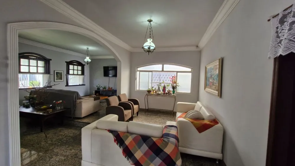 Casa, 3 quartos, 215 m² - Foto 3