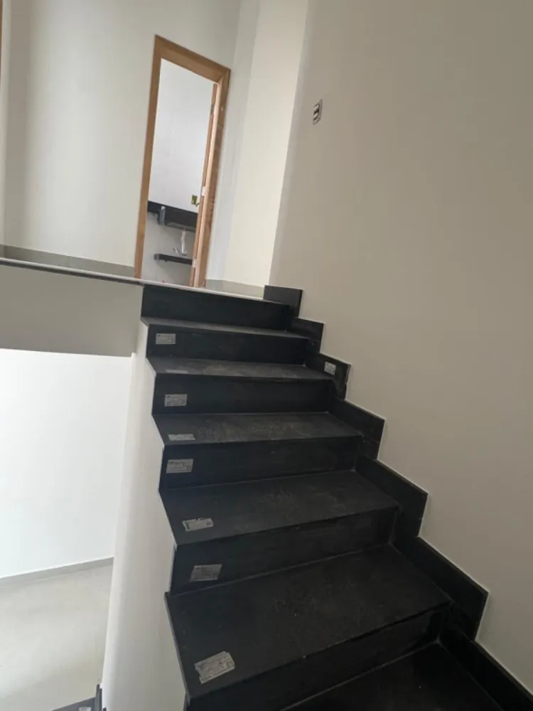 Casa, 3 quartos, 102 m² - Foto 2
