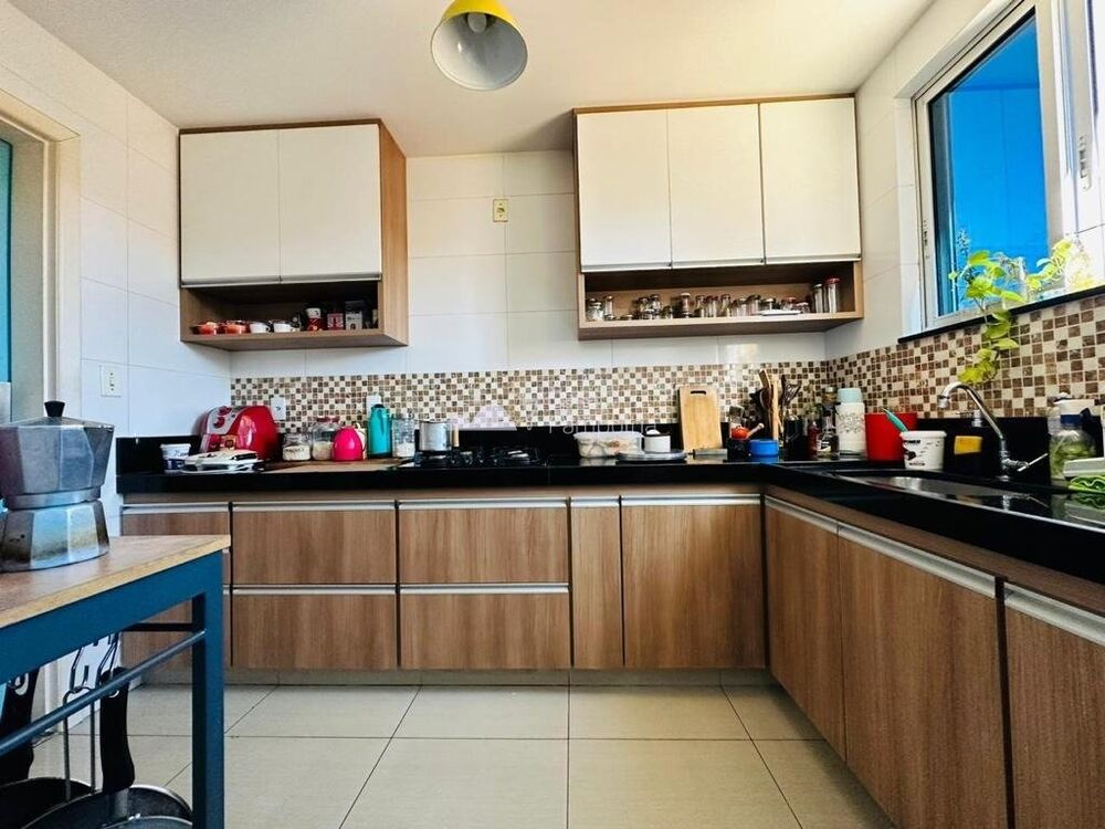 Apartamento à venda com 4 quartos, 195m² - Foto 8