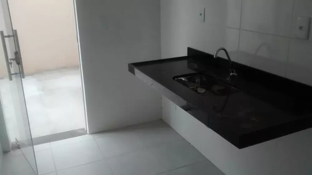 Apartamento à venda com 2 quartos, 50m² - Foto 11