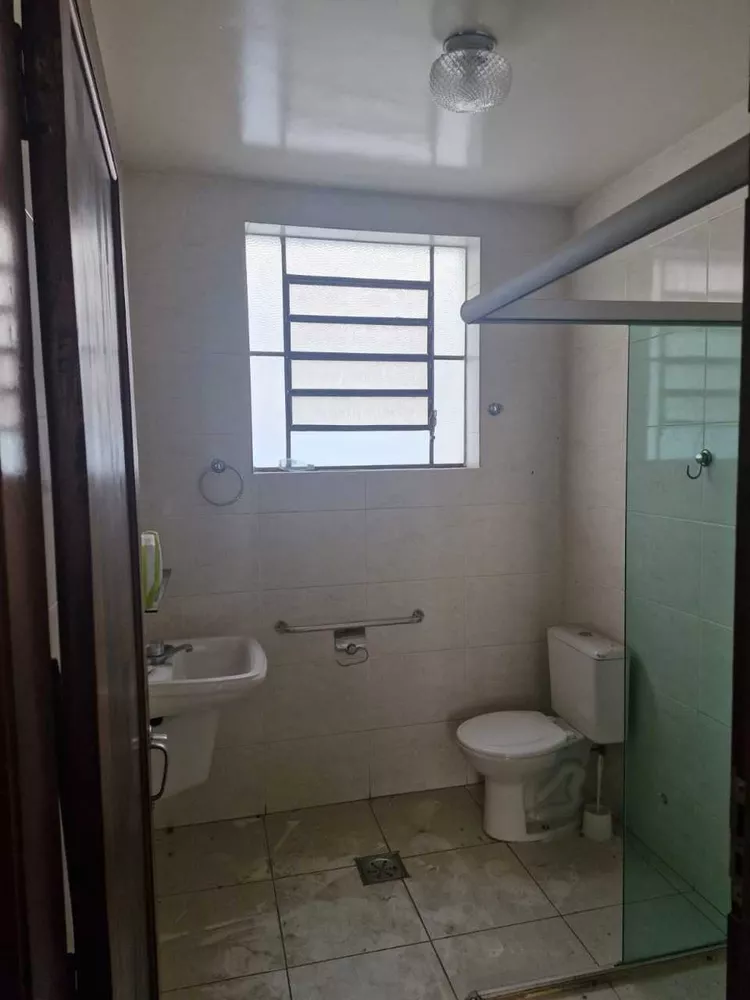 Casa à venda com 3 quartos, 341m² - Foto 10