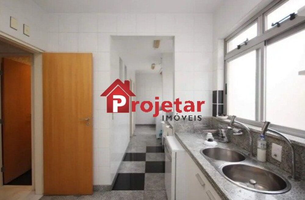 Apartamento para alugar com 3 quartos, 130m² - Foto 4