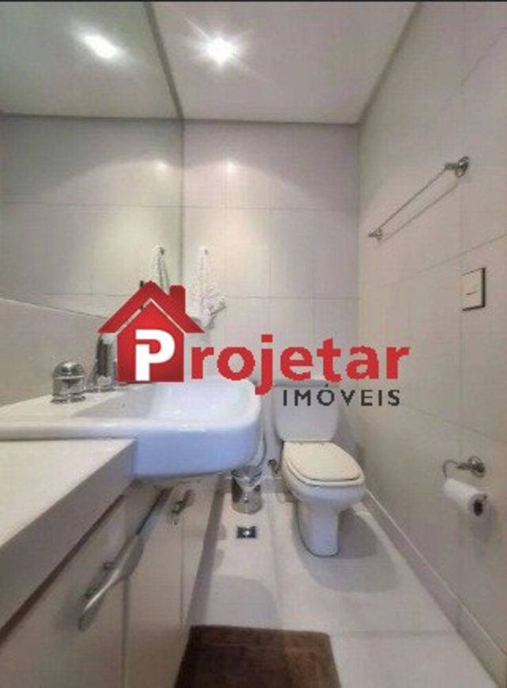 Apartamento para alugar com 3 quartos, 130m² - Foto 2