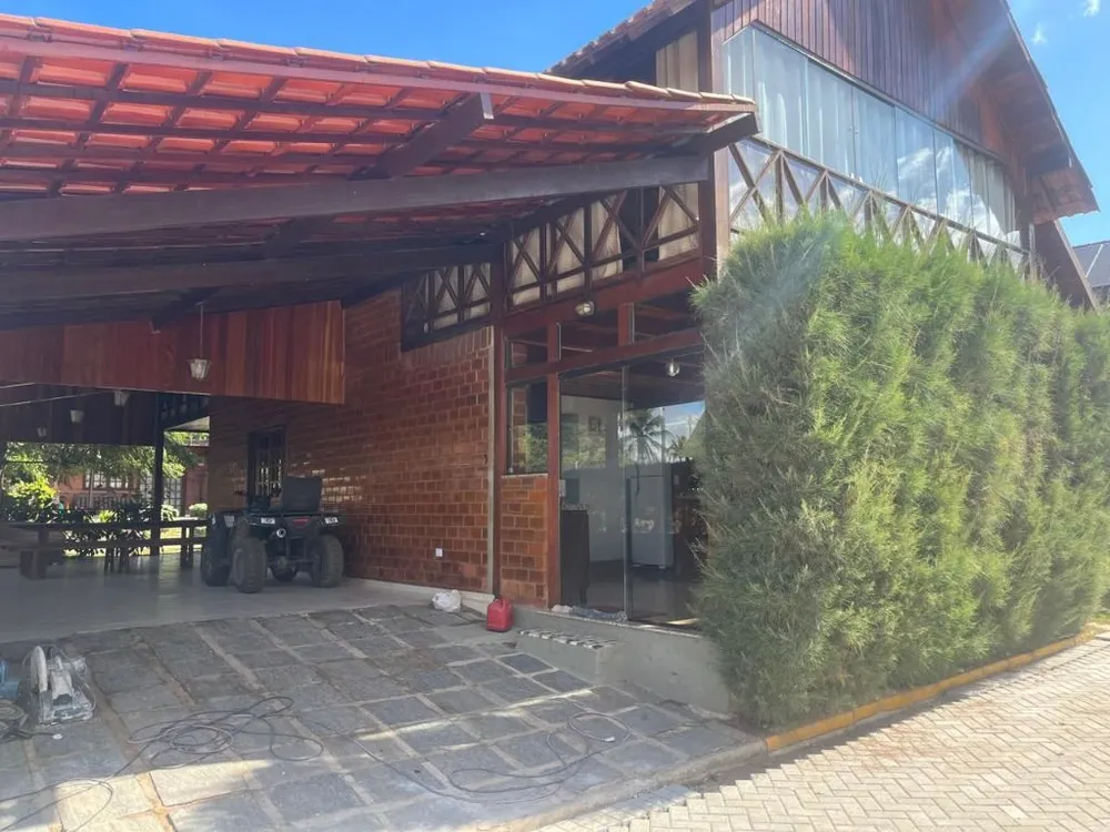 Casa, 5 quartos, 200 m² - Foto 1