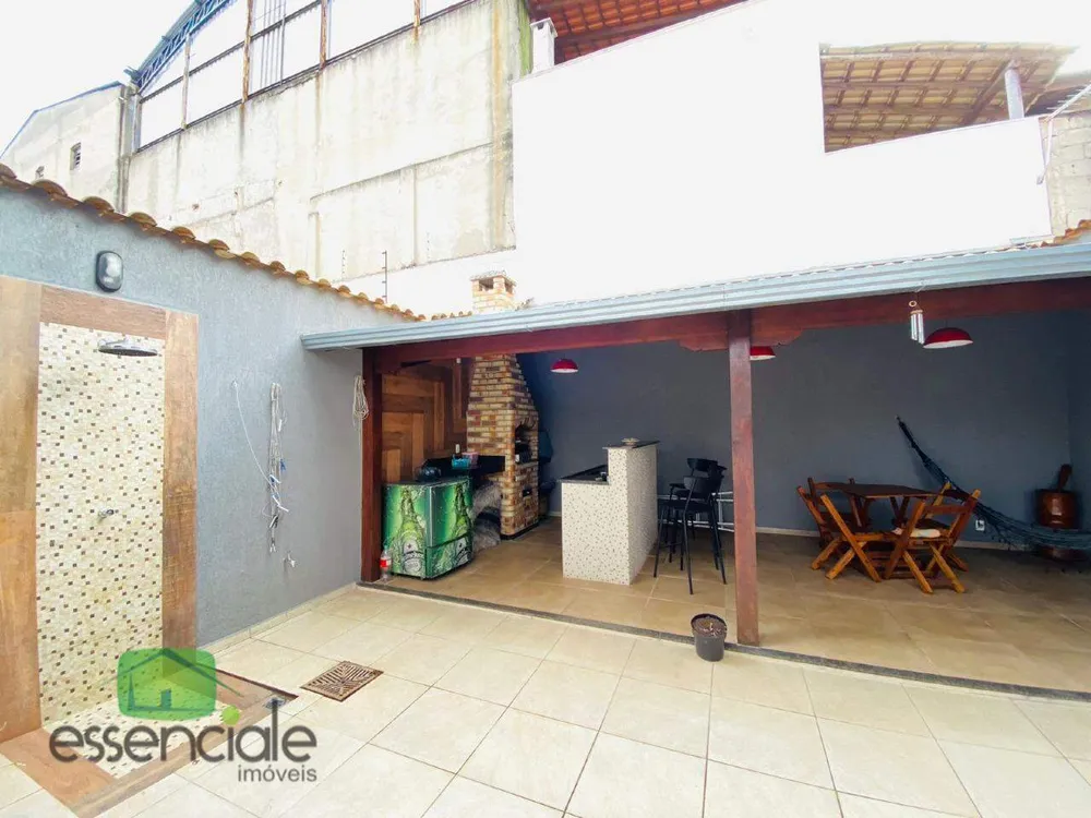 Casa, 3 quartos, 210 m² - Foto 3