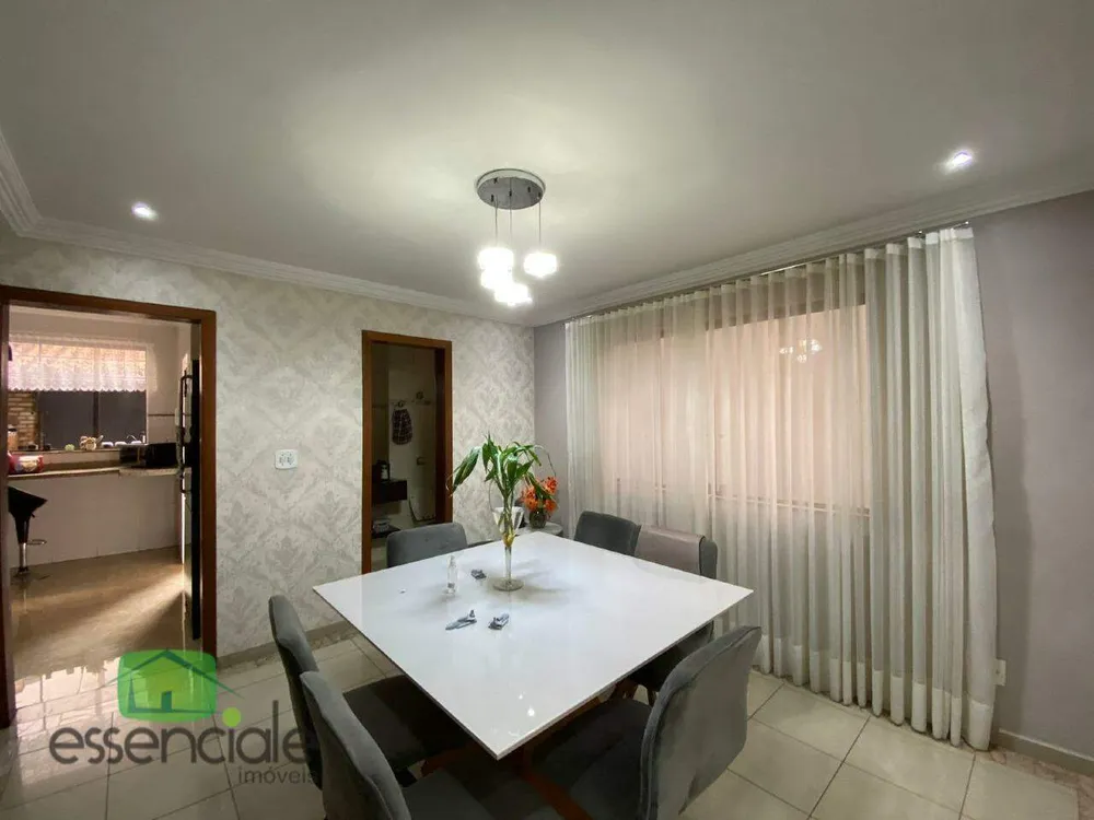 Casa, 3 quartos, 210 m² - Foto 8