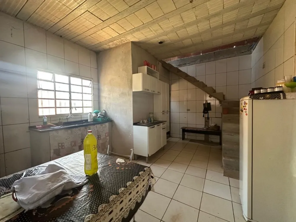Casa, 4 quartos, 140 m² - Foto 3