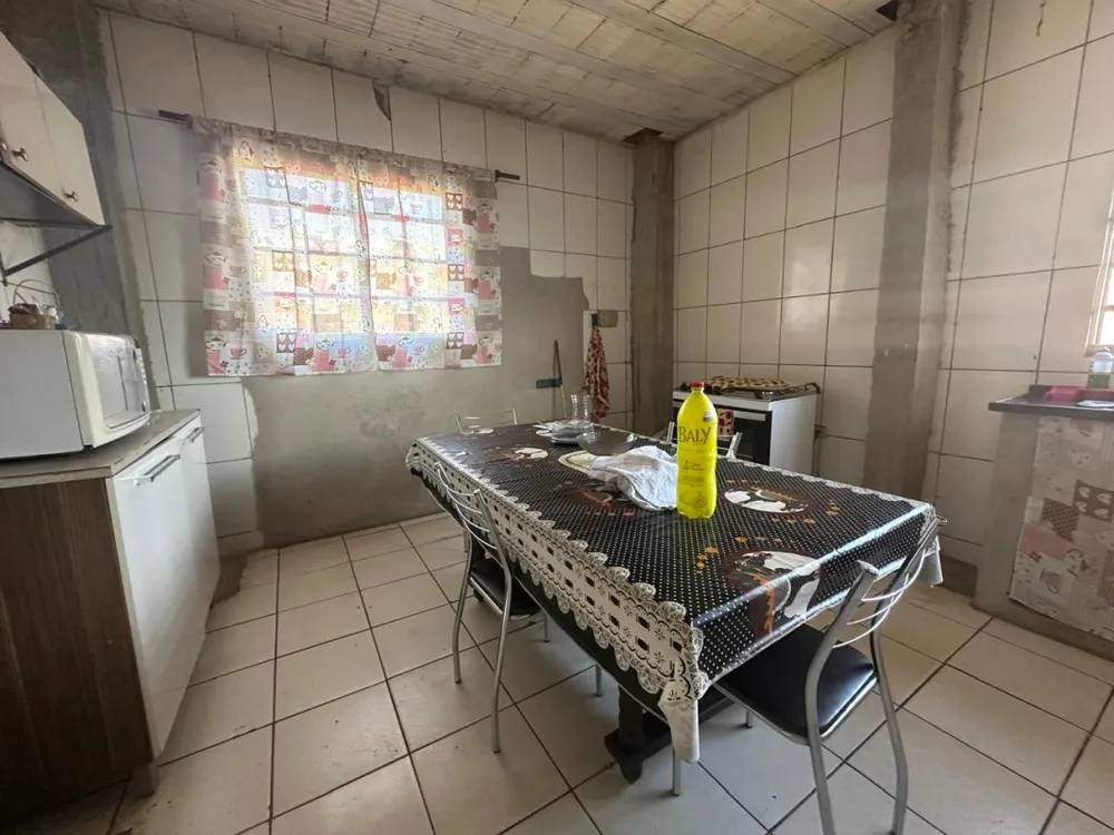 Casa, 4 quartos, 140 m² - Foto 2