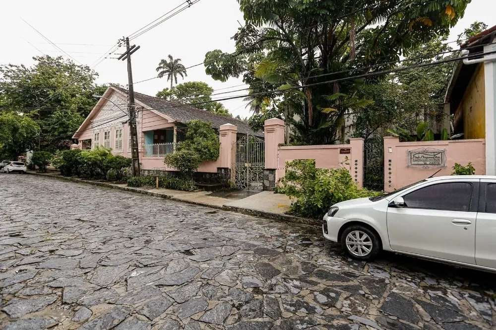 Casa, 5 quartos, 3452 m² - Foto 1