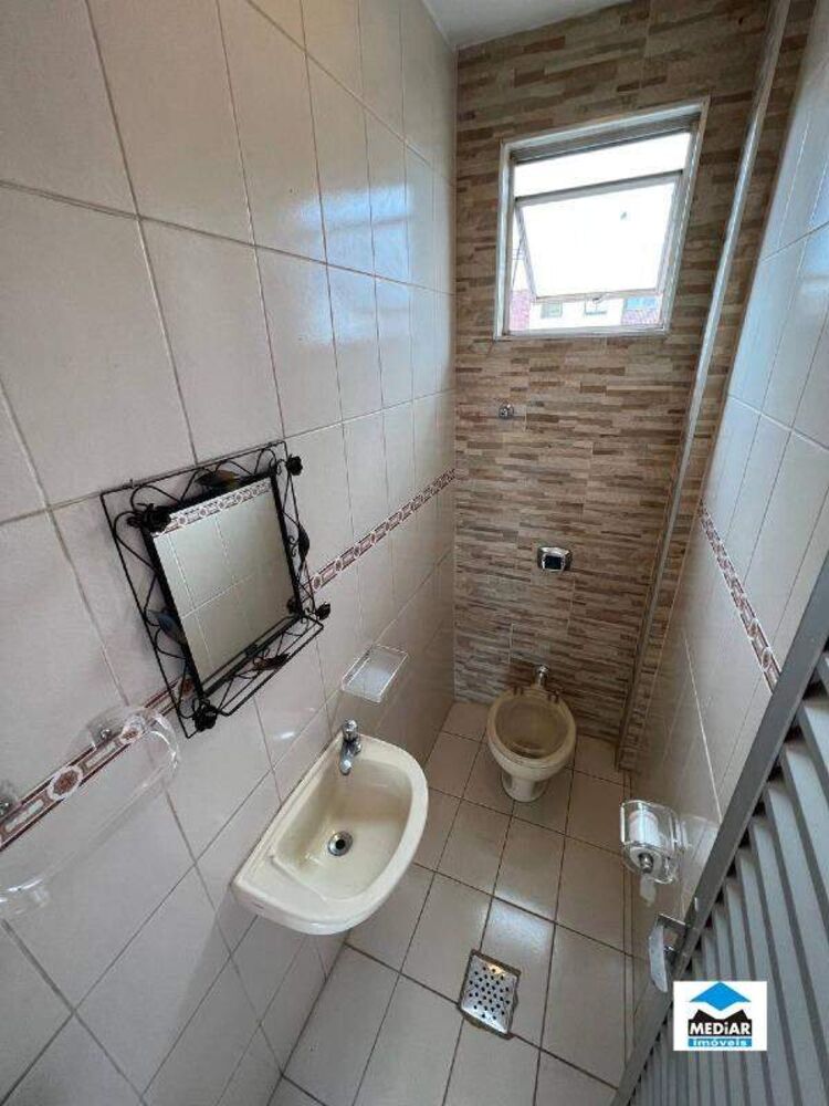 Apartamento à venda com 3 quartos, 90m² - Foto 3