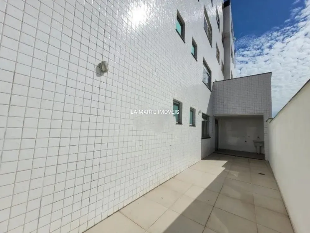 Apartamento, 3 quartos, 142 m² - Foto 2