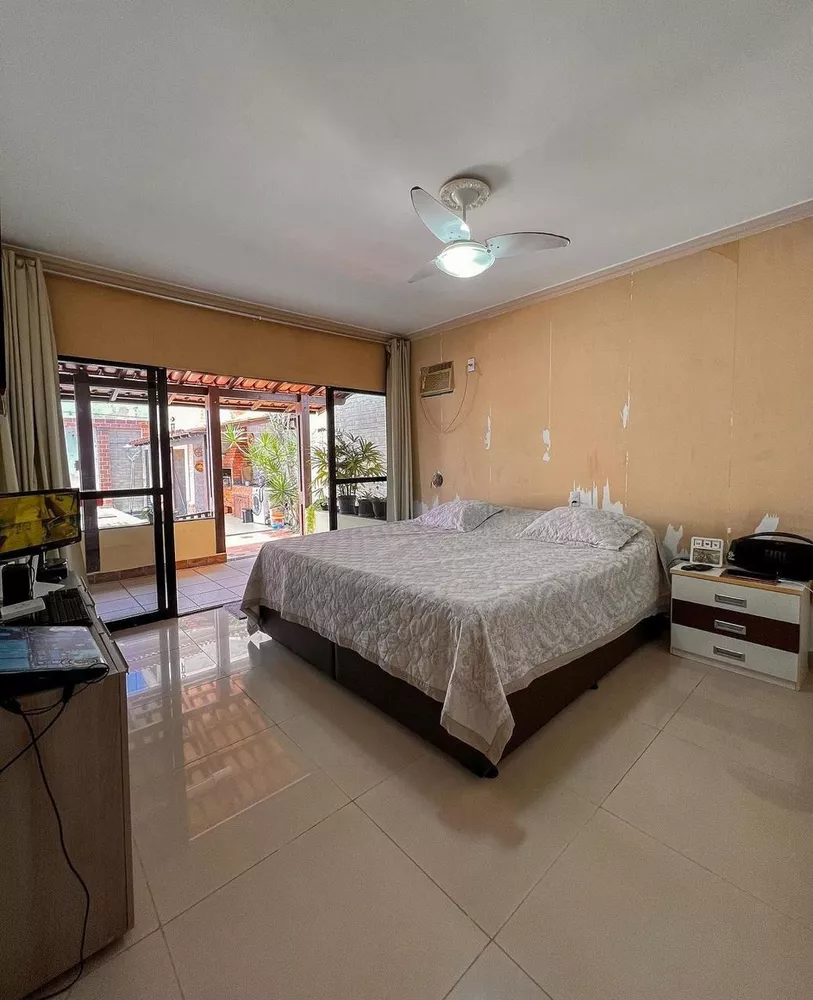 Casa à venda com 4 quartos, 200m² - Foto 6