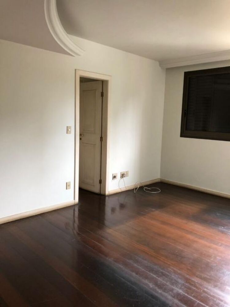 Apartamento à venda com 4 quartos, 288m² - Foto 3