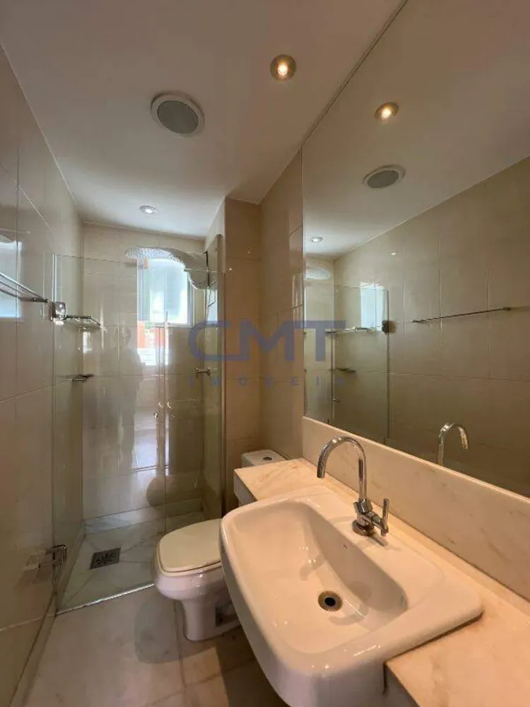 Cobertura, 3 quartos, 217 m² - Foto 12