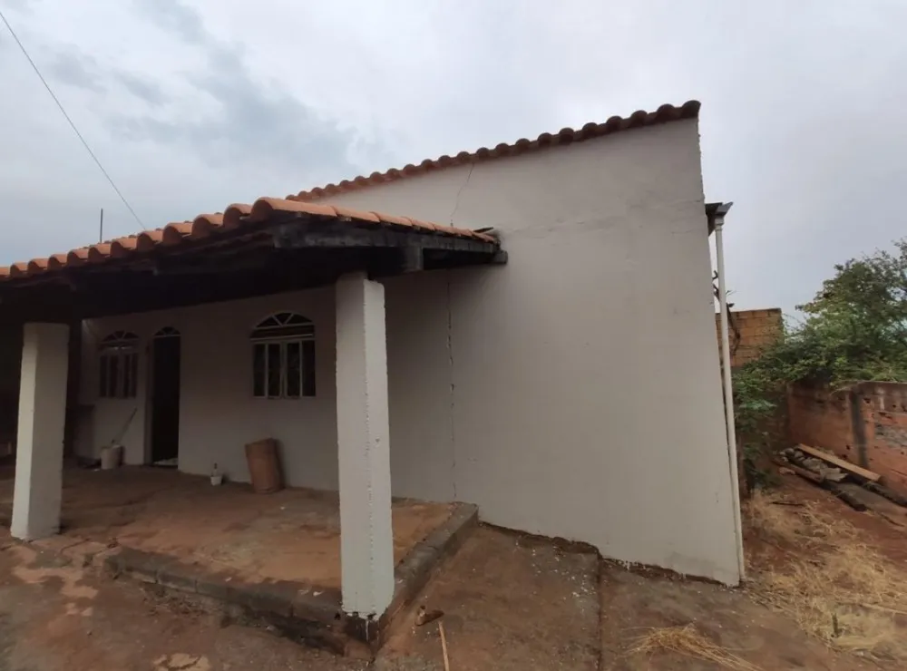 Casa, 2 quartos, 280 m² - Foto 1