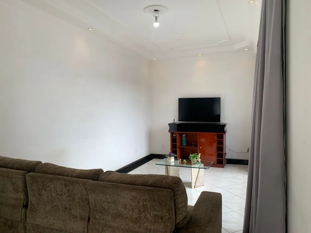 Casa, 4 quartos, 480 m² - Foto 1