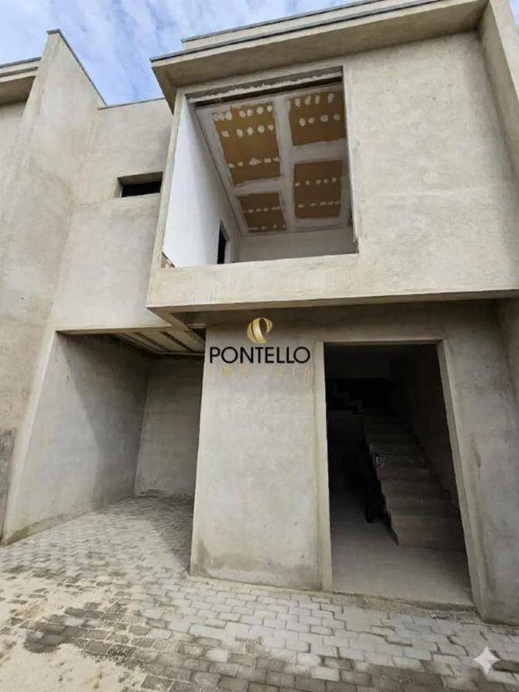 Casa, 3 quartos, 104 m² - Foto 2