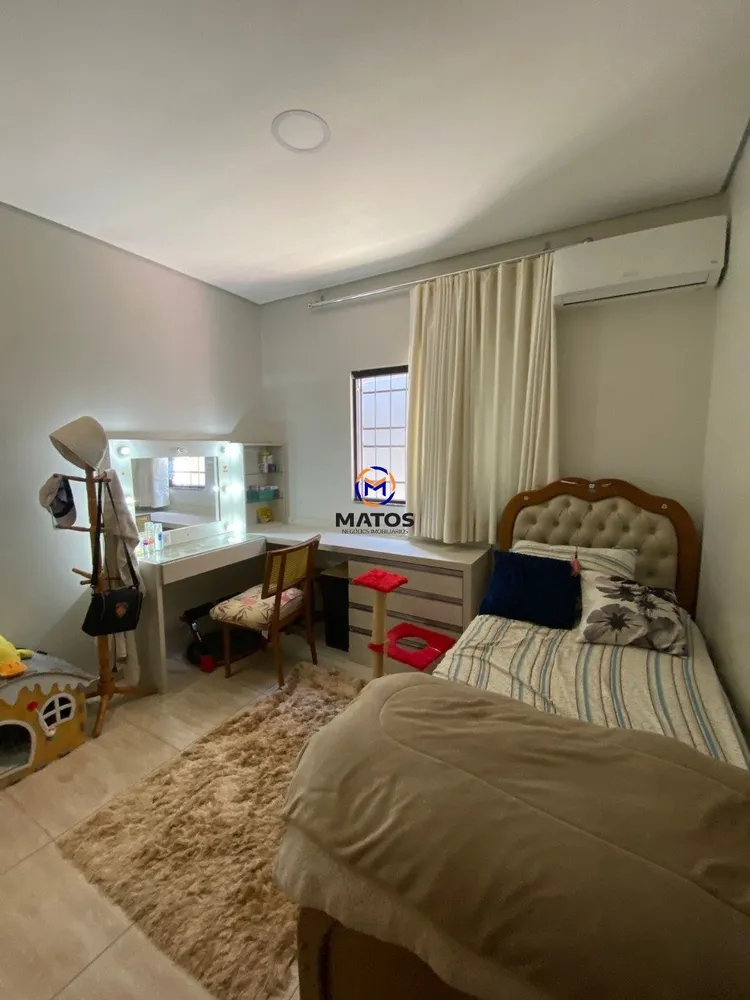 Casa, 3 quartos, 250 m² - Foto 9