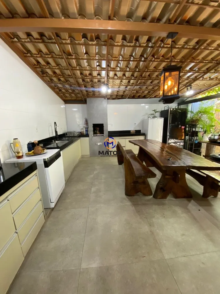 Casa, 3 quartos, 250 m² - Foto 13