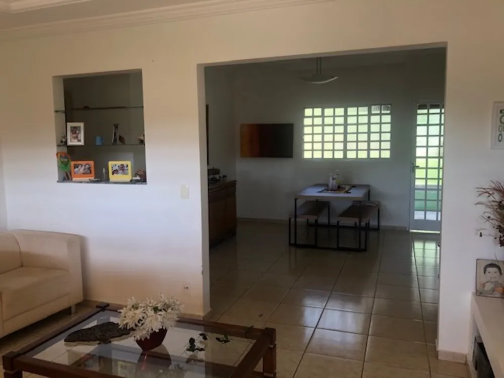 Sítio, 3 quartos, 1500 m² - Foto 8