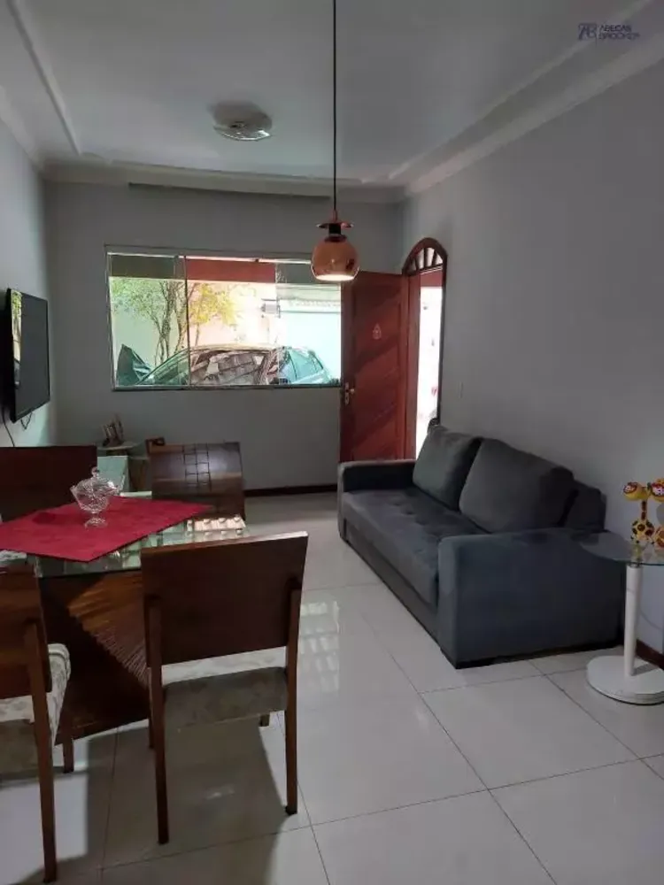 Casa, 3 quartos, 360 m² - Foto 1