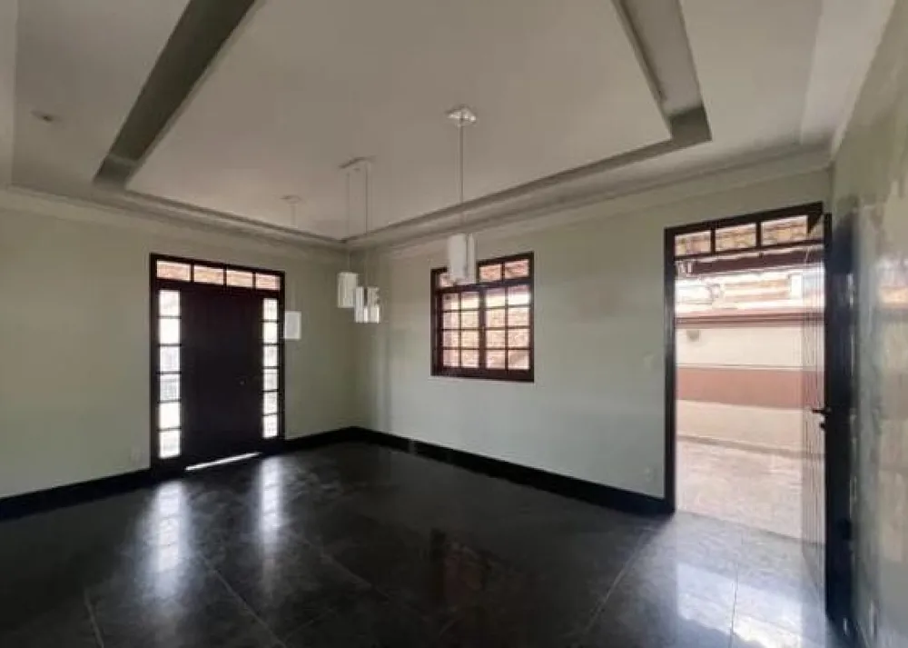 Casa, 3 quartos, 202 m² - Foto 3