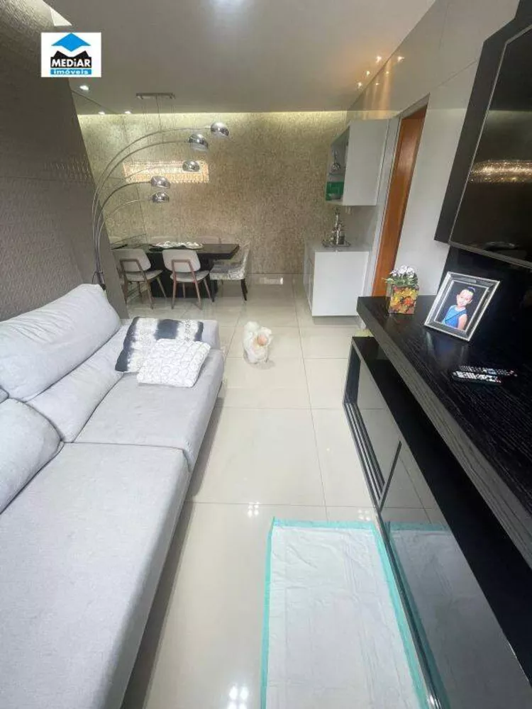 Cobertura à venda com 3 quartos, 198m² - Foto 4